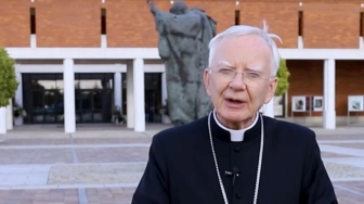 Abp Jędraszewski na nowy rok szkolny: Wzrastajcie na sposób Pana Jezusa