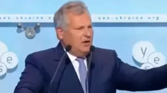 Internauci kpią z deklaracji Kwaśniewskiego ws. rady prezydenckiej