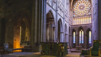 W Niemczech przerobiono kościół na blok mieszkalny