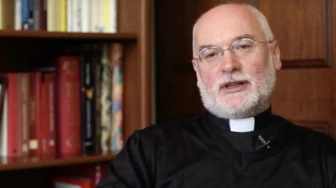 O. prof. D. Kowalczyk SJ: Franciszek ma rację, w strukturach Kościoła jest nadreprezentacja gejów