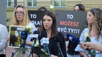 Polki protestują przed kancelarią premiera. „Nie chcemy imigrantów”