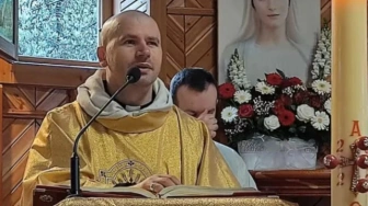 Ks. Galus organizuje „spotkanie ewangelizacyjne”. Kuria przestrzega wiernych
