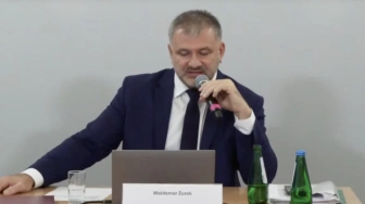 Minister Żurek prezentuje „ustawę praworządnościową” i… obraża sędziów