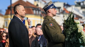 Prezydent upamiętnił Ofiary katastrofy smoleńskiej
