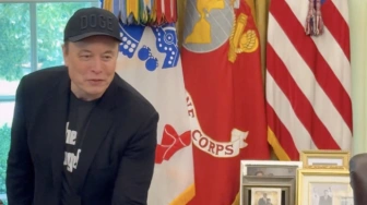 Elon Musk odchodzi z Białego Domu. Na konferencji pożegnalnej pojawił się z podbitym okiem