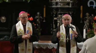 Modlitwa w intencji obrońców granic na Jasnej Górze. Bp Długosz: To, co obserwujemy, to zaledwie początek