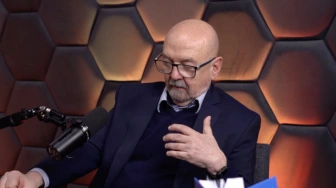 Prof. Legutko dosadnie o Tusku: Z chamstwa zrobił sposób na politykę