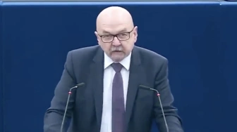 Prof. Legutko: Premier Mentzen to nie brzmi poważnie