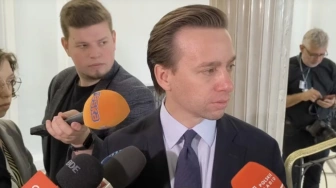 Incydent przed siedzibą PO. Bosak: To może być prowokacja