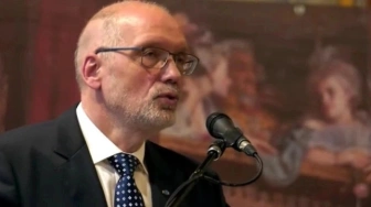 Koszt SAFE a reparacje. Prof. Nowak o propozycji dla Niemiec