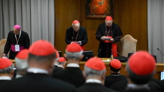 Zakończyła się ostatnia kongregacja generalna. Kardynałowie wzywają do modlitwy o pokój