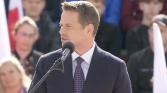 Trzaskowski uderza w Nawrockiego i powołuje się na... Dekalog