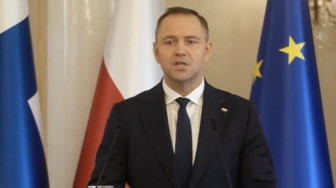 Prezydent w Helsinkach: Premier Tusk ubliżył narodowi amerykańskiemu
