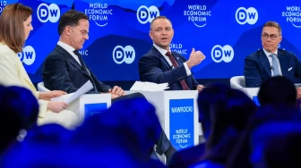 SONDAŻ: Większość Polaków popiera działania prezydenta w polityce zagranicznej