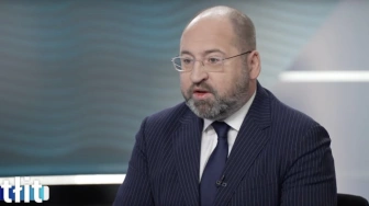 „Zaczęliśmy o 19”. Adam Bielan zdradza kulisy spotkania z Szymonem Hołownią