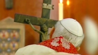 Św. Jan Paweł II: Chwała Trójcy Świętej we Wniebowstąpieniu