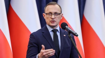 Spór o nominacje oficerskie. Prezydent spotka się z szefami służb