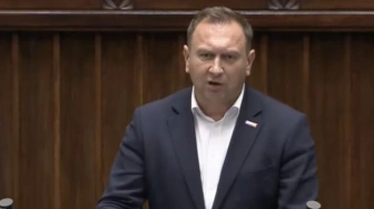 Parlamentaryzm w wydaniu Lewicy. Poseł Trela znowu „się popisał”
