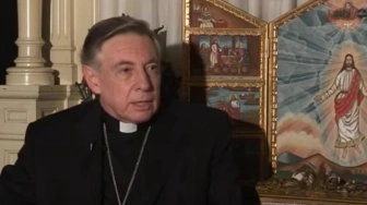 Abp Aguer o pielgrzymce Franciszka: Heterodoksyjna karykatura podróży apostolskich