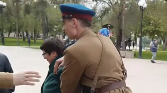 Tak się bawią Rosjanie. Putin to za mało, tęsknią za stalinizmem