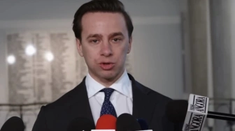 Czeczeni terroryzują handlarzy. Bosak: Witamy w Warszawie Trzaskowskiego!