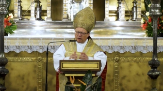 Kard. Ryś dla „Wyborczej”: Każdy może mieć inne rozumienie prawd moralnych