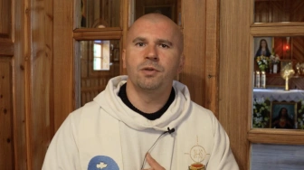 Sekta w Czatachowie. Ks. Galus nazywa swojego biskupa „sługą szatana”