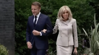 Żona prezydenta Francji udowodni swoją płeć przed sądem