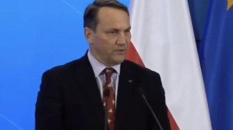 Ślamazarność rządu sięga zenitu. Sikorski nadal „przygotowuje ewakuację” Polaków z Bliskiego Wschodu