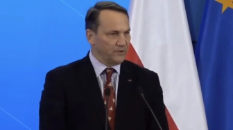 Ewakuacja Polaków? Szef MSZ: Są loty komercyjne