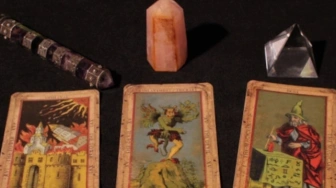 W karty tarota grasz o duszę z diabłem