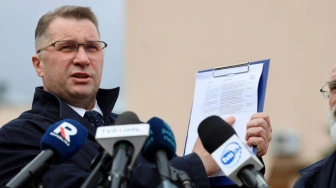 Katastrofa w ochronie zdrowia. Prof. Czarnek: Z premedytacją działają przeciw pacjentom