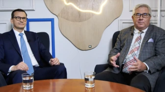 Morawiecki: Tusk jest marginalizowany na świecie