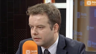 PiS szuka równowagi. Bochenek ujawnia kulisy rozmów wokół inicjatywy Morawieckiego