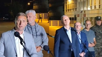 [Wideo] Popłoch na konferencji Siemoniaka – pojawił się Bąkiewicz