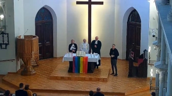 Kard. Gerhard Müller: Błogosławienie par jednopłciowych to oszustwo diametralnie przeciwne woli Boga