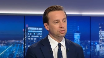 Tusk każe brać wszystkich - Bosak ujawnia proceder udziały Straży Granicznej w przerzucaniu migrantów z Niemiec do Polski
