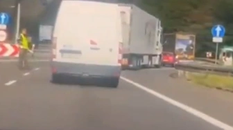 [Wideo] Graniczne oszustwo Tuska – absolutny brak kontroli niemieckich samochodów
