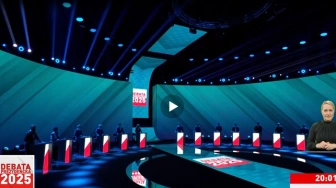 Zakaz telefonów na debacie TVP. Cios w uczciwą debatę, sprzyjający politykom bez pamięci i bez kręgosłupa?