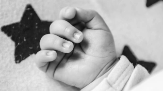 Śmierć 6-miesięcznego chłopca po szczepieniu – przeterminnowana dawka
