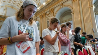 Francja: chrztów dorosłych będzie więcej niż przypuszczano