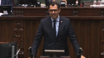 Poseł KO obraża Prezydenta. „Zagraża Polsce, powinien zostać przebadany”