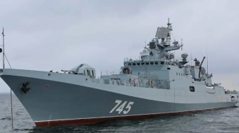 Rosyjska fregata otworzyła ogień na kanale La Manche