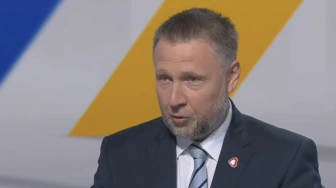 „Wrażliwe kwestie”. Kierwiński o… uszanowaniu prywatności polityków korzystających z „saloniku VIP”