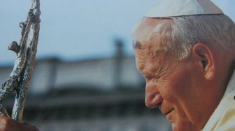 Św. Jan Paweł II: Boże Narodzenie jest świętem człowieka