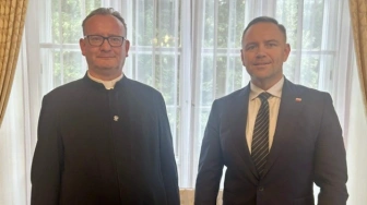 Tytan pracy otwarty na ludzi – ks. Wąsowicz o Karolu Nawrockim