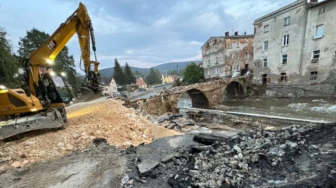 „Jako miasto jesteśmy całkowicie zniszczeni”