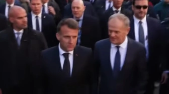 Uśmiechnięta współpraca Macron - Tusk?