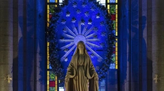 Ks. Kostrzewa: Maryja najcenniejszym darem Boga dla ludzi