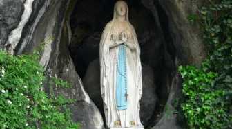 Maryja w Lourdes: Wzywam do pokuty, pokuty, i jeszcze raz do pokuty